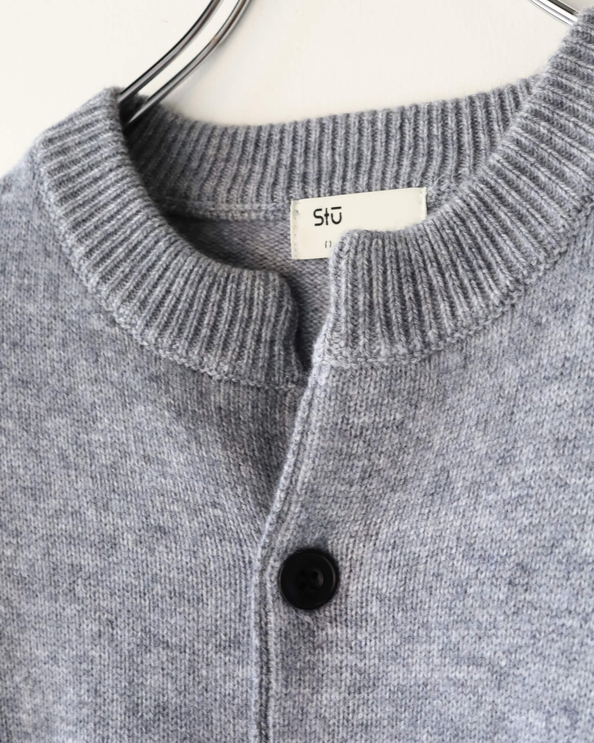 satou flower crew cardigan 