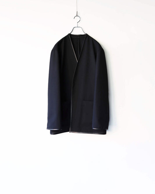 HIGH TWIST WOOL NO-COLLAR JACKET "BLACK"