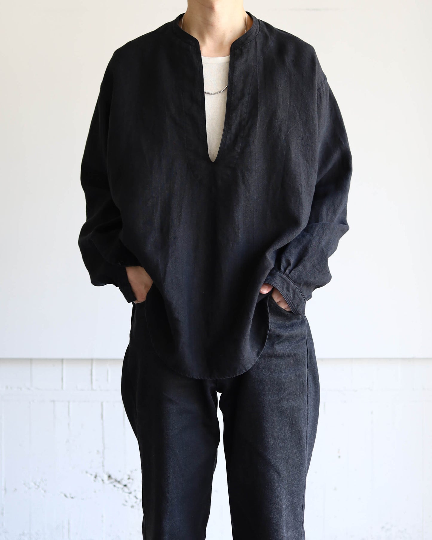 HEAVY LINEN CANVAS STAND COLLAR SKIPPER SHIRT "BLACK"