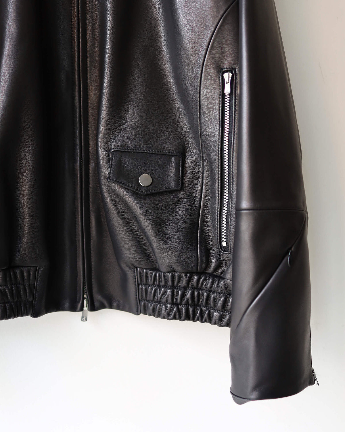LEATHER JACKET "BLACK"