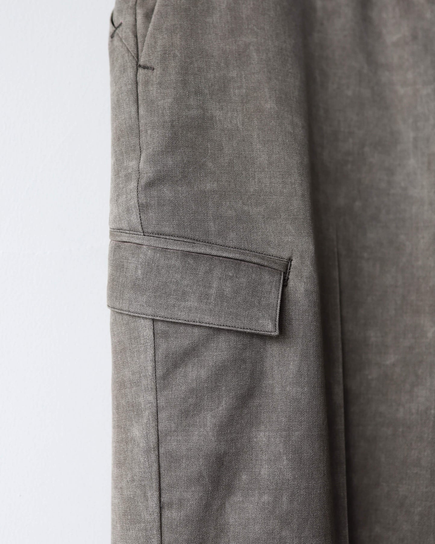 NATURAL DYED  WOOL GABARDINE TROUSERS "KURE"