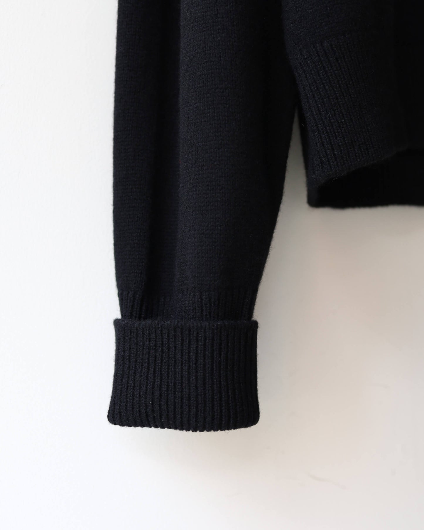 [Exclusive] flower crew cardigan "kuro"