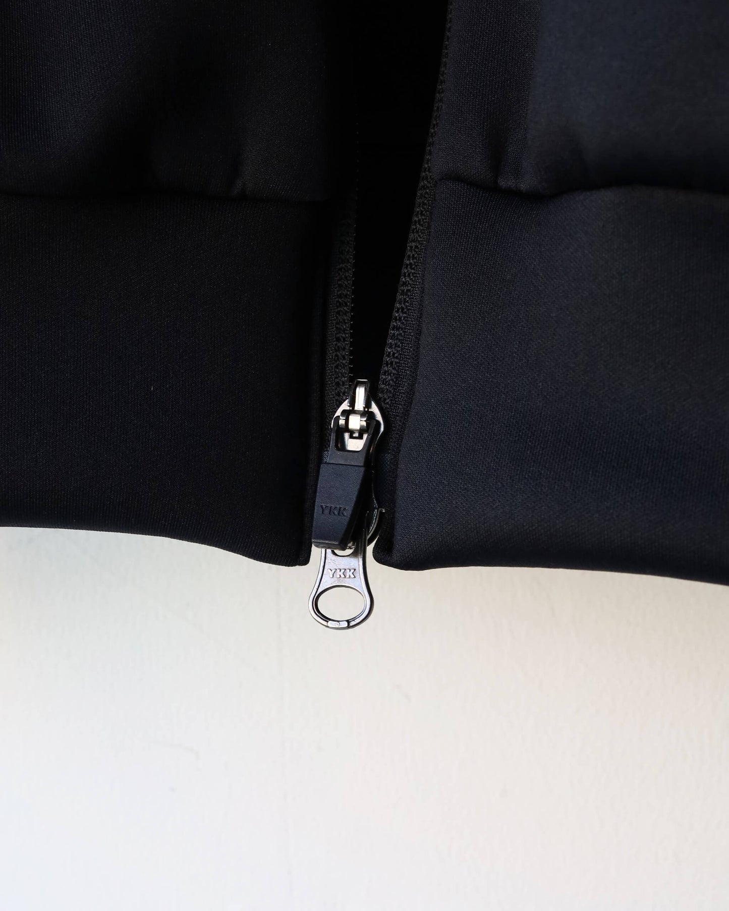 CL TRACK JACKET "BLACK"