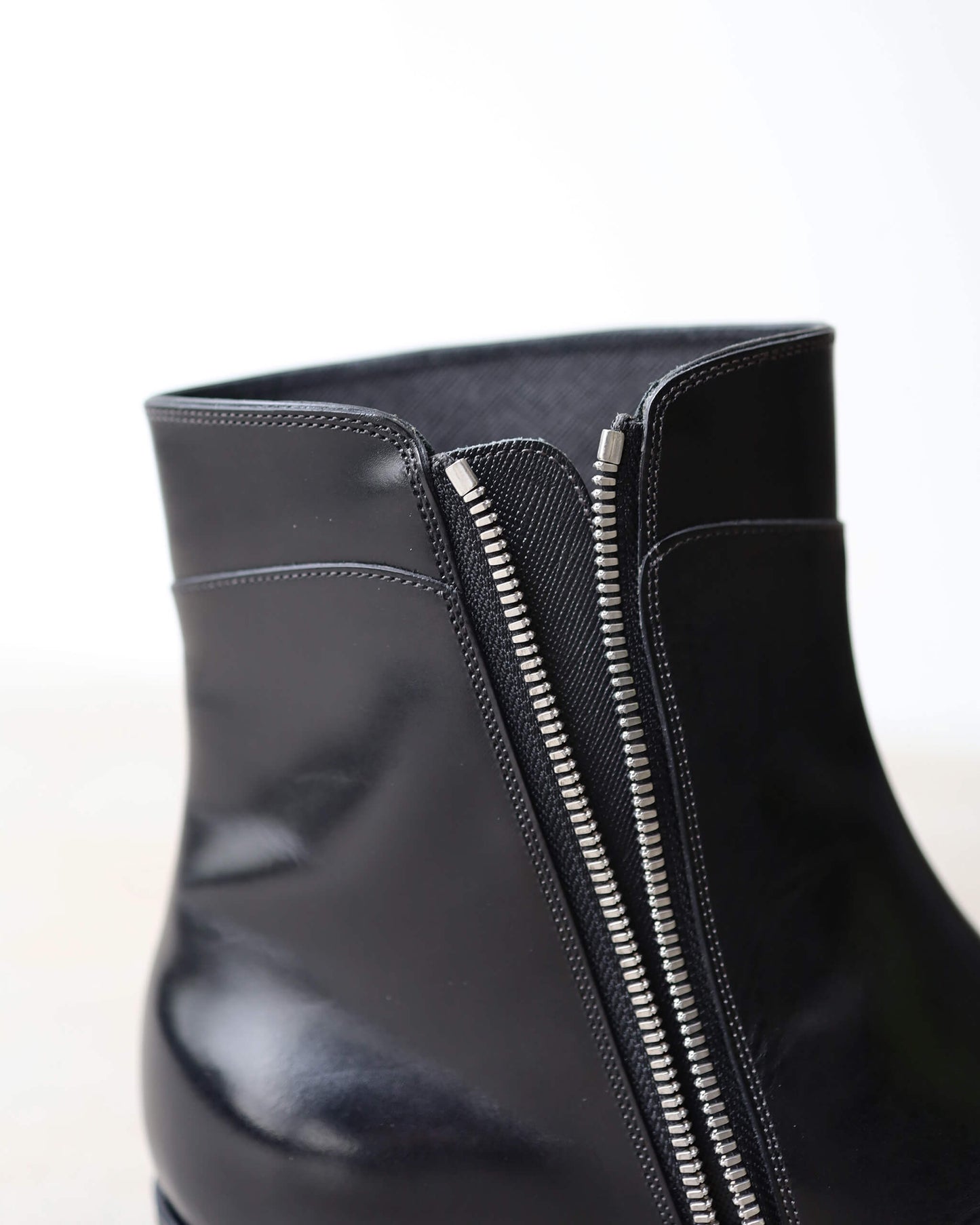 Side Zip Boots (Italian Calf) "BLK"