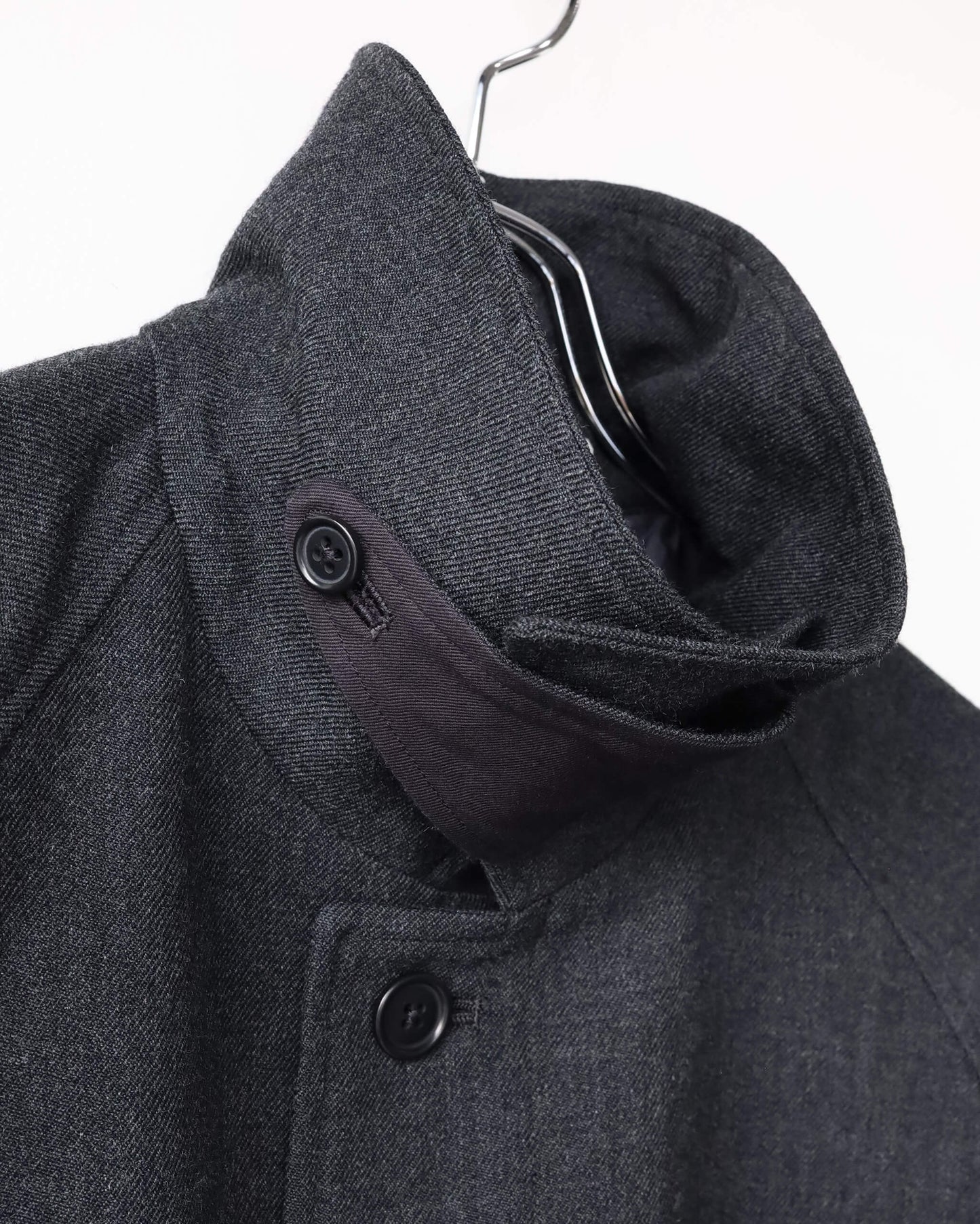 TOUGH WOOL TWIILL / BELTED COAT "CHARCOAL"