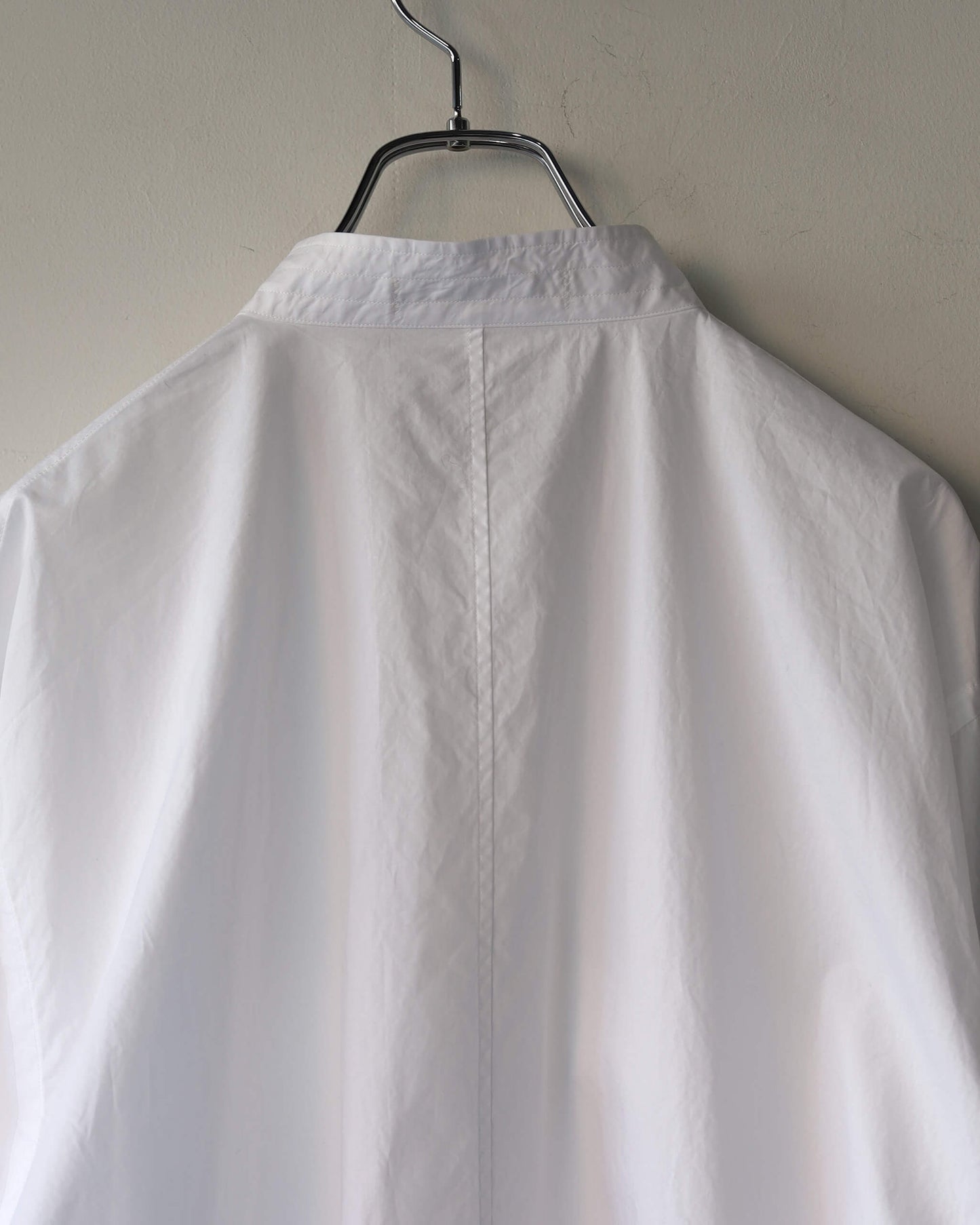 FINE COTTON POPLIN / BAND COLLAR SHIRT "WHITE"