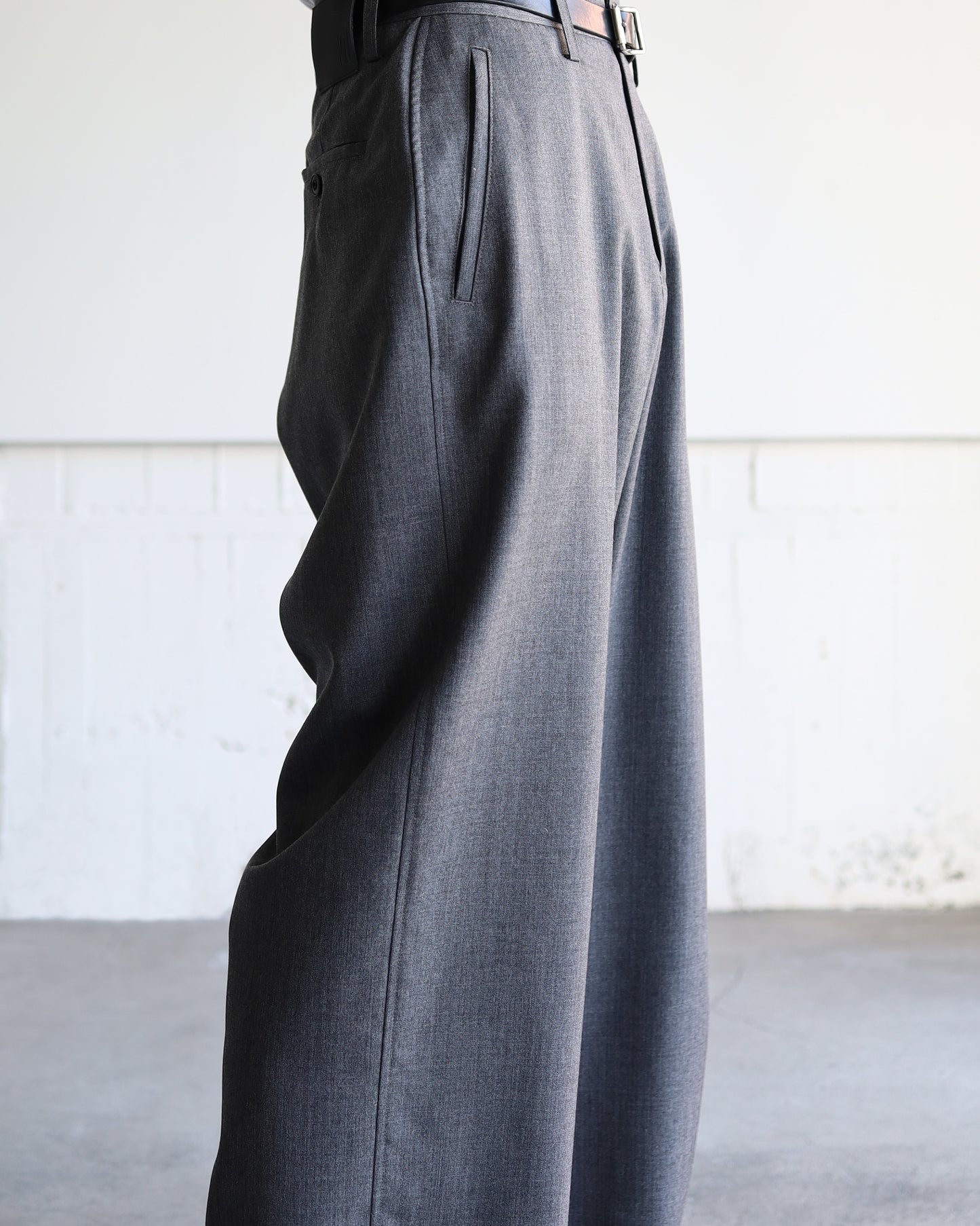 WOOL GABARDINE ASHLEY SLACKS "GRAY"