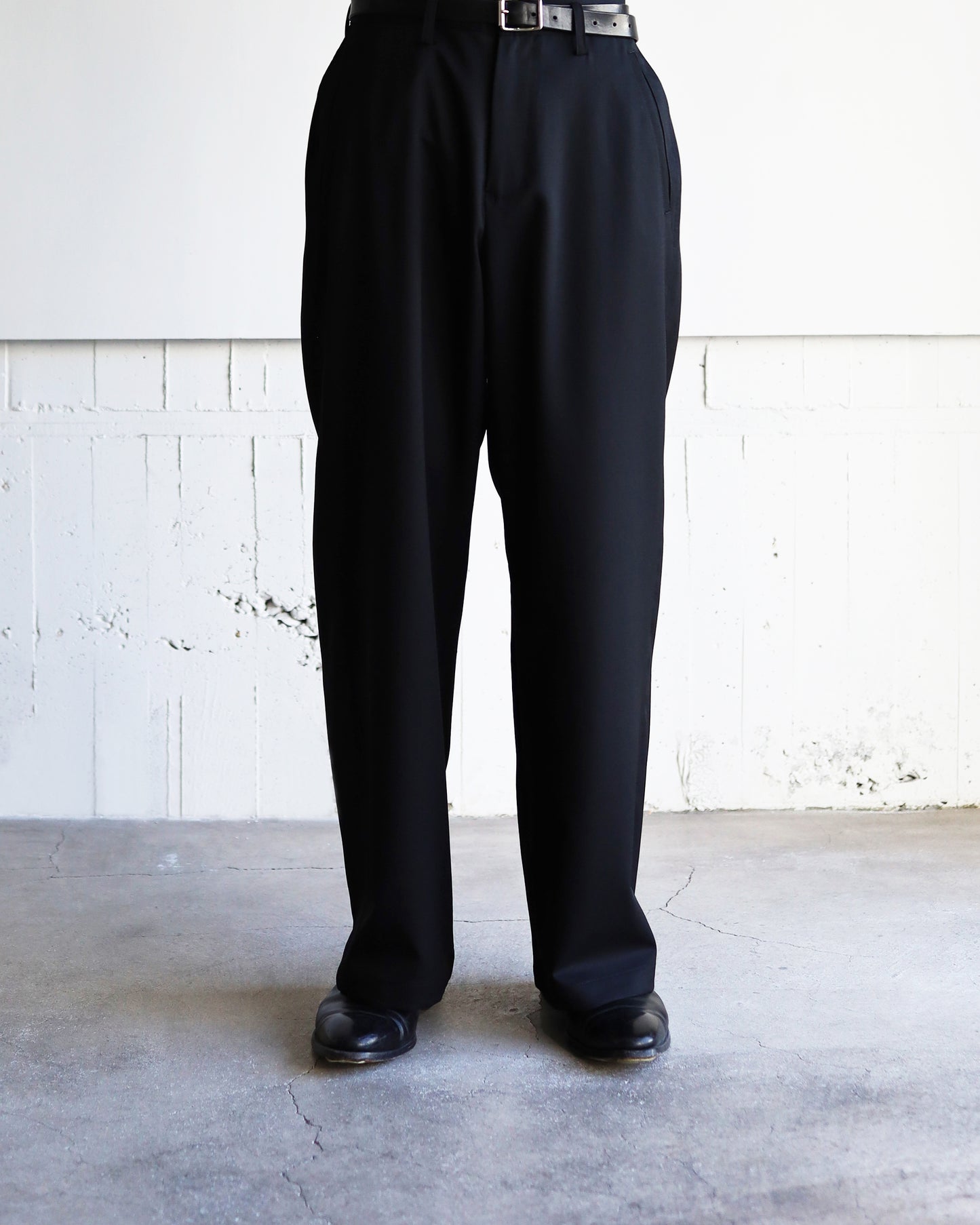 WOOL GABARDINE ASHLEY SLACKS "BLACK"