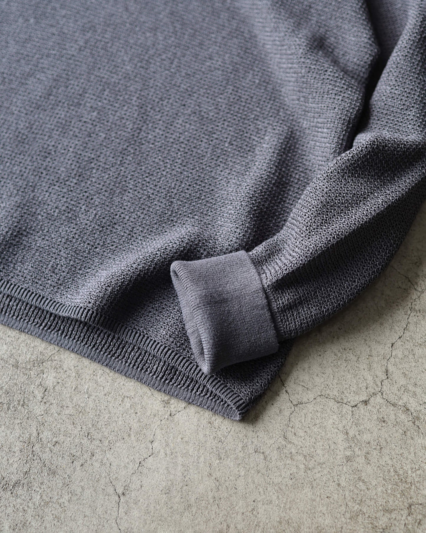 Paper & Recycled polyester Skipper knit wear "Grey"