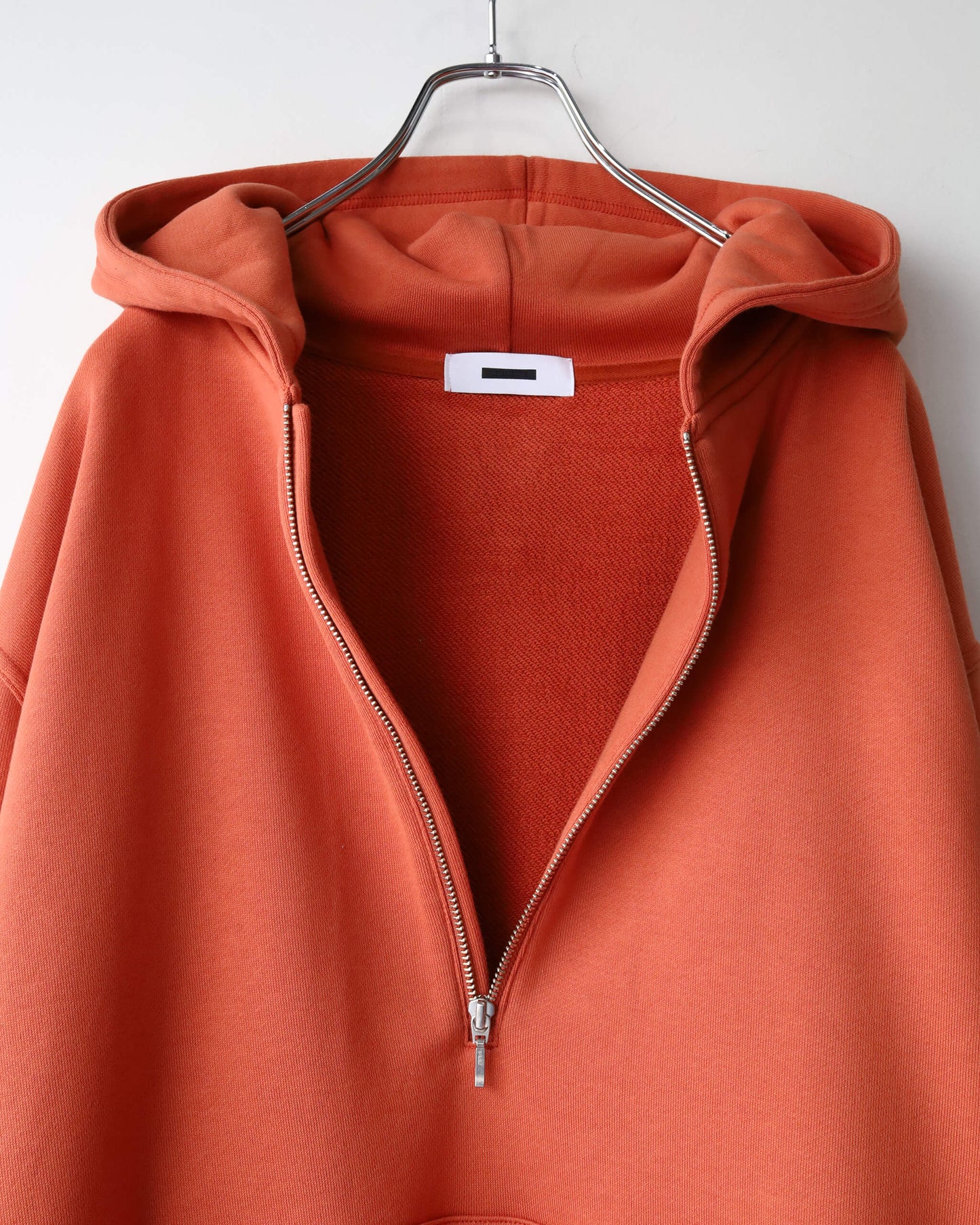 HALF ZIP HOODY "ORANGE"