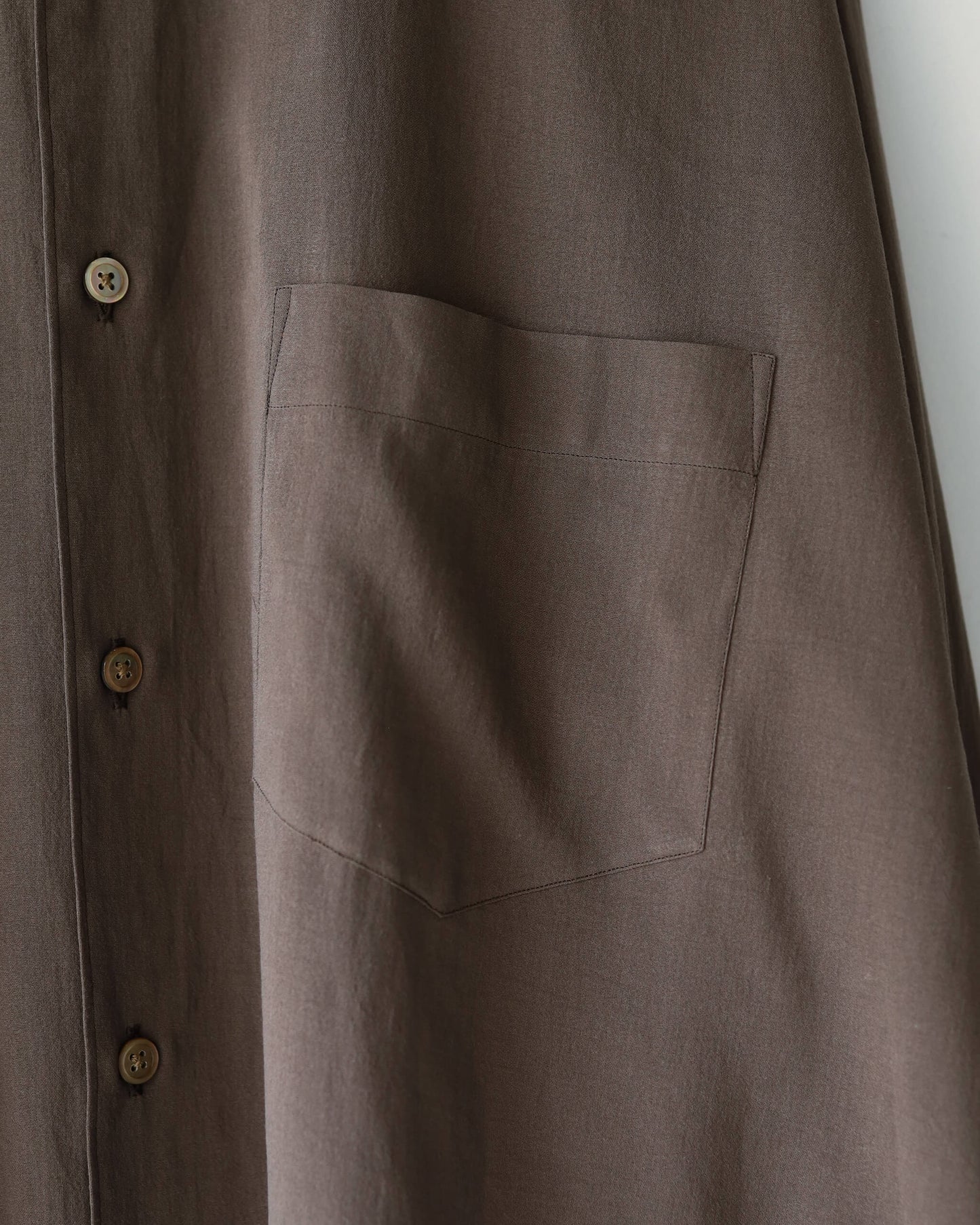 REGULAR COLLAR SHIRT ORGANIC COTTON HIGH TWIST LAWN "BROWN"