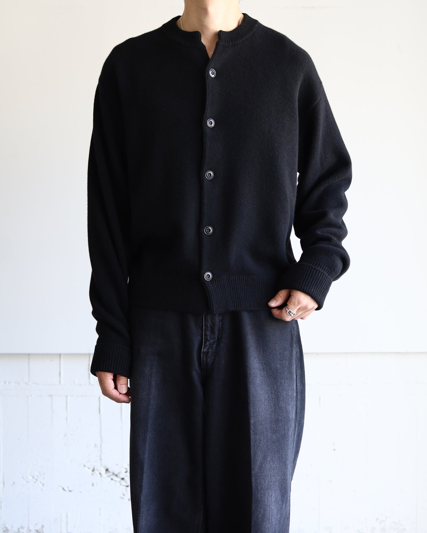 [Exclusive] flower crew cardigan "kuro"