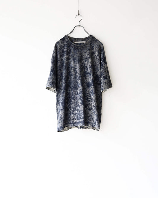 HAND DYED COTTON / CREW NECK T-SHIRT "BLACK SPOTS"