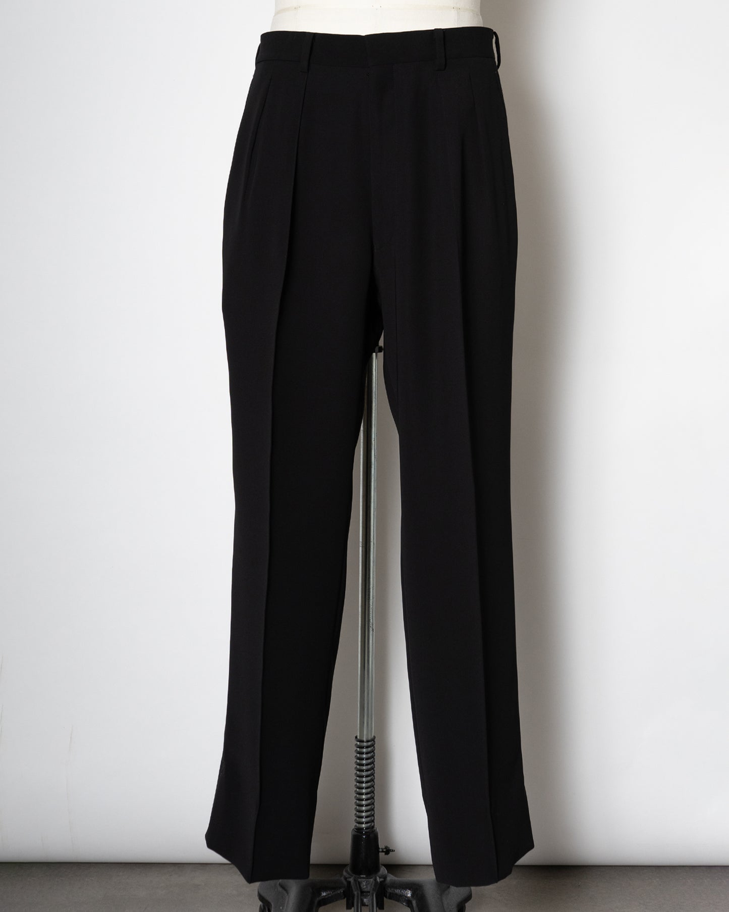 SIDE STRIPE TROUSERS "BLACK × GOLD"