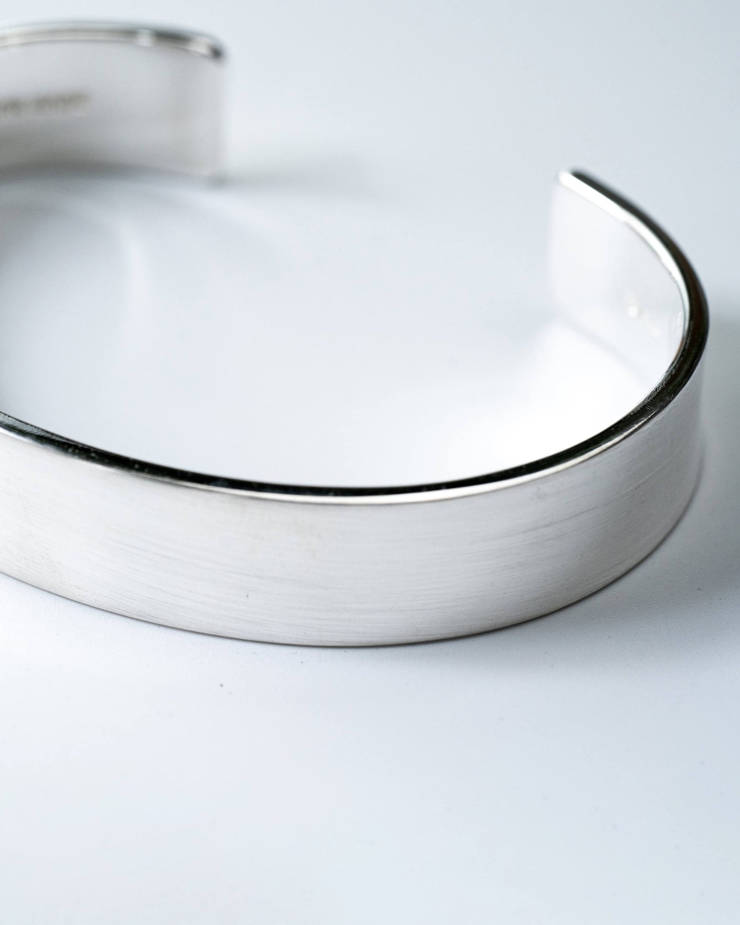 Matte Bangle 12mm [BN-060]